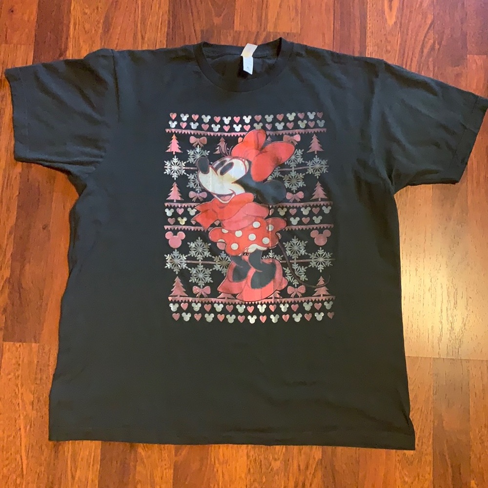 Disney’s Minnie Mouse Christmas Shirt size XL